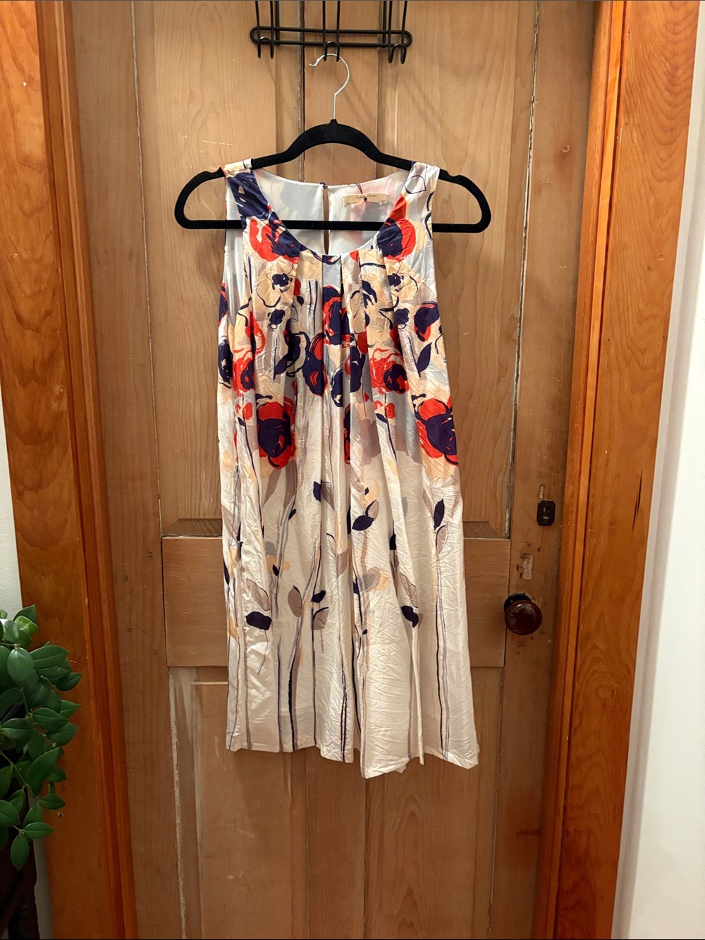 Sleeveless Floral Midi Dress in Cream with Red & Navy Blooms